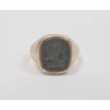 9ct gold and bloodstone set signet ring, 8.4g total (ring size S/T approx) Condition ReportSome