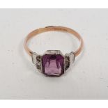 9ct gold and silver dress ring set with purple-coloured stone, 1.8g