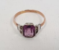 9ct gold and silver dress ring set with purple-coloured stone, 1.8g