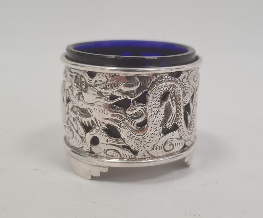 Chinese silver salt, cylindrical and pierced with dragons and flaming pearl, on three stepped - Image 2 of 9