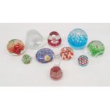 10 assorted paperweights to include one in the form of peacock, etc (10)
