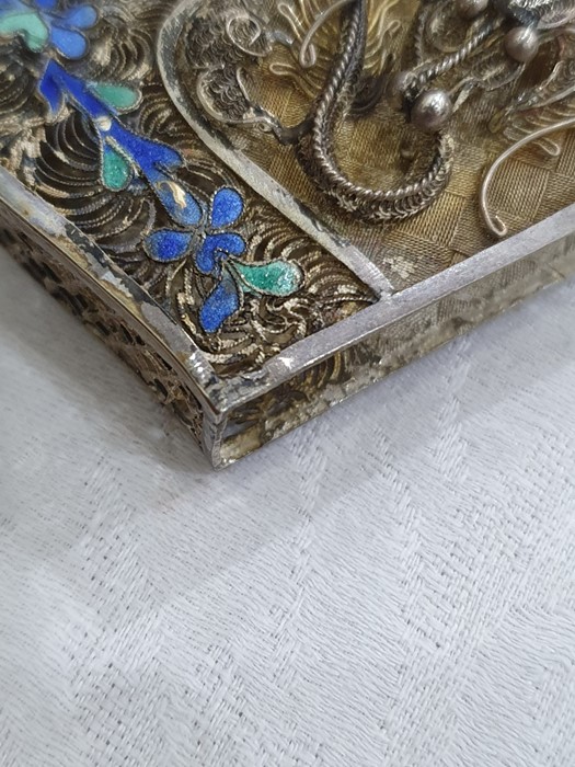 A 19th century Chinese silver coloured metal and enamel card case, the filigree case decorated - Image 33 of 36