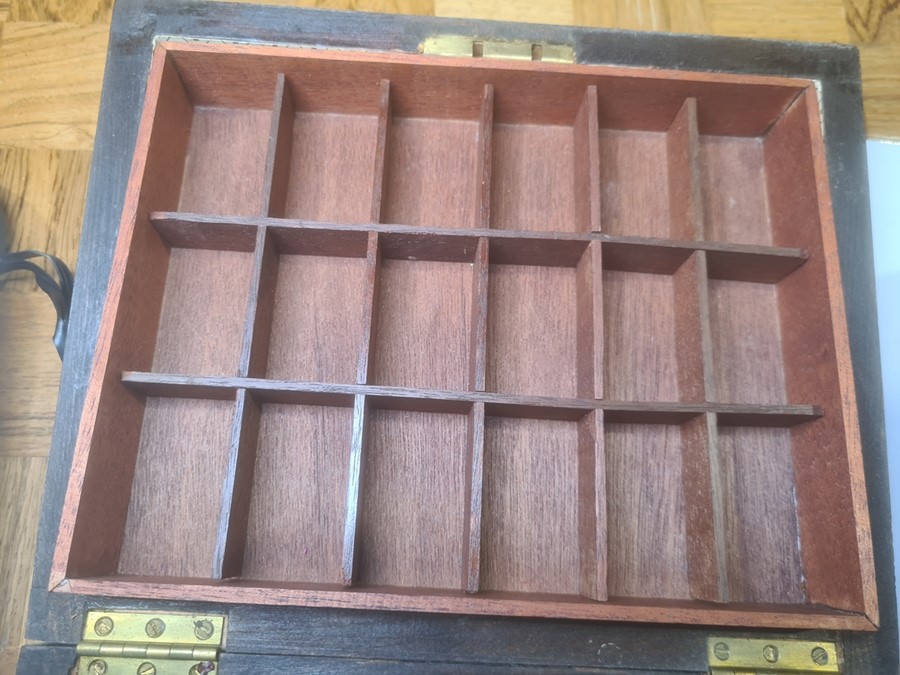 Victorian Tunbridgeware and walnut workbox with removable section tray, two bands of geometric - Image 7 of 23