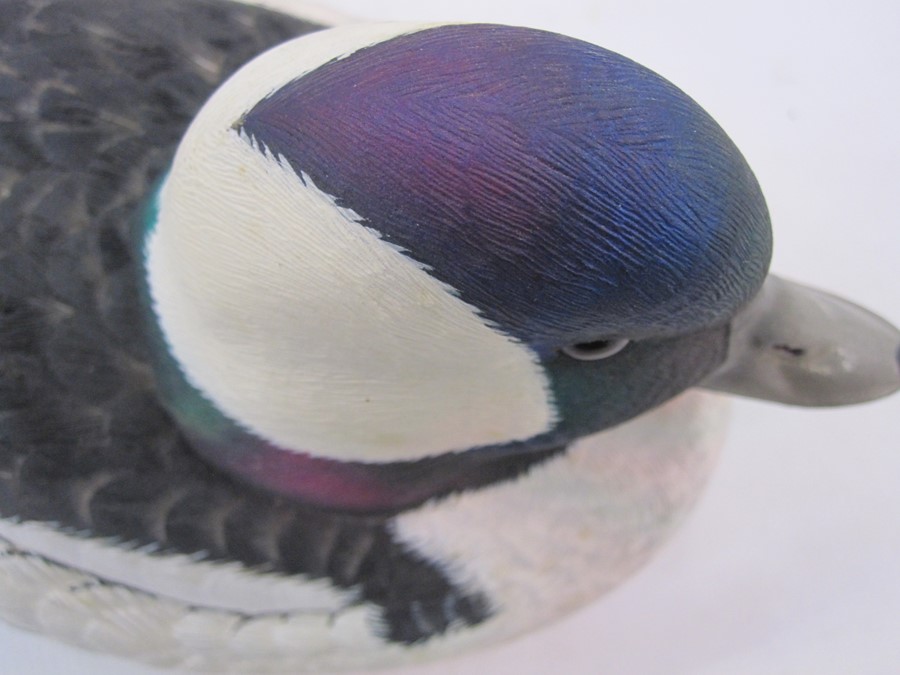 Barry Woodcraft decoy bufflehead drake signed to base and dated November 1991, sculptured from - Image 5 of 7