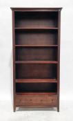 Modern mahogany open bookcase with single drawer under, 89cm x 185cm