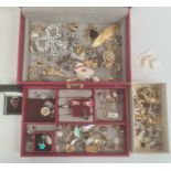 Jewellery box and contents including a quantity of cufflinks, a pair of paste buckles, a marcasite