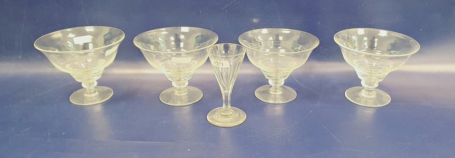 Waterford cut glass part table service viz:- six tumblers, seven stem wines, four smaller stem - Image 8 of 11