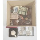 Quantity coins and banknotes including Spanish 500 Pesetas (1 box)