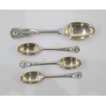 Edwardian silver teaspoon, kings pattern, Hamilton & Inches, Edinburgh 1906 and three Onslow pattern