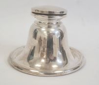 An early 20th century silver inkwell, circular plain form with clear glass liner, Birmingham 1907,