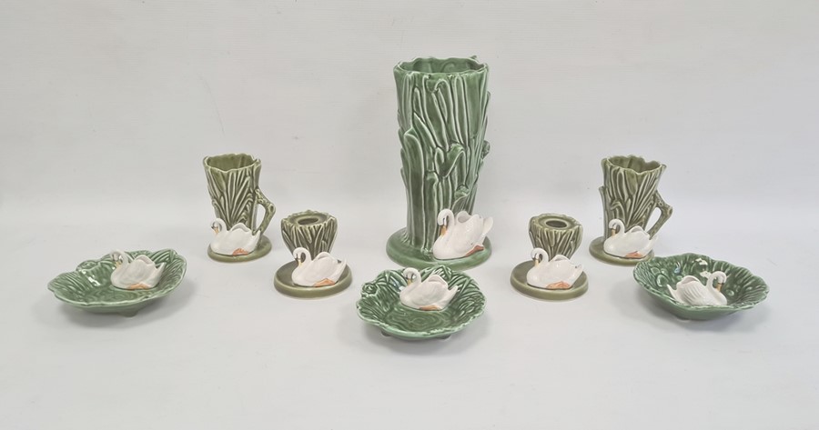 Quantity Sylvac pottery, impressed marks, pattern no.4524, comprising reed and swan moulded set of