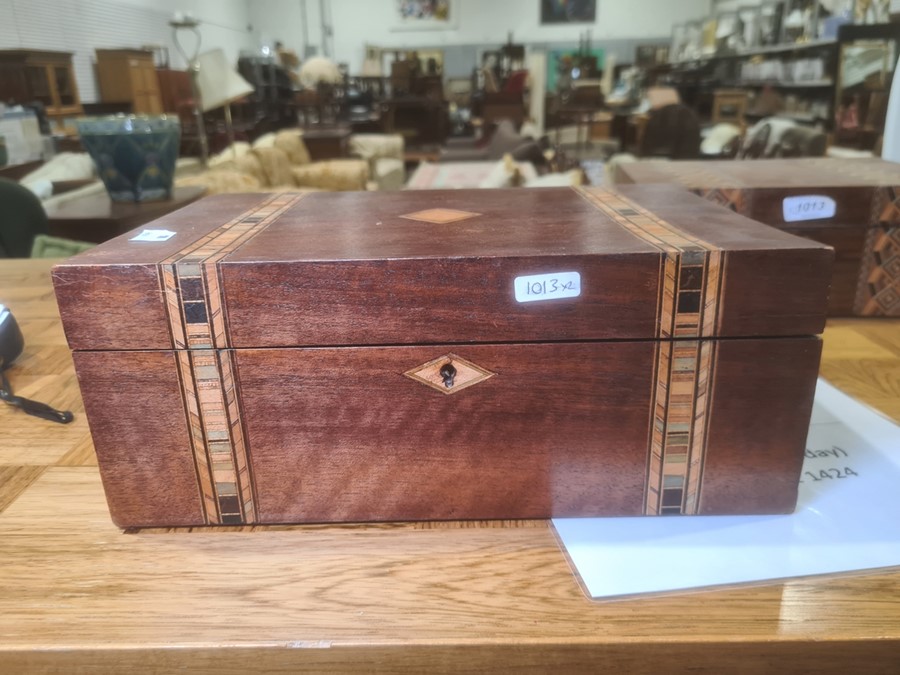 Victorian Tunbridgeware and walnut workbox with removable section tray, two bands of geometric - Image 9 of 23