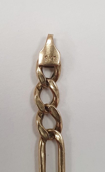 9ct gold box link chain, an Italian gold curb link bracelet marked 9ct, a 9ct gold Maltese cross - Image 3 of 3