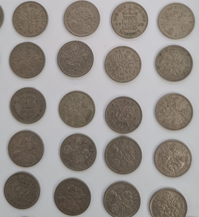 Quantity of 20th century coinage to include threepenny bit, shillings and sixpences - Image 10 of 10