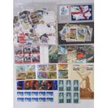 Quantity of loose British stamps, one album of British stamps, two mostly empty albums (3)