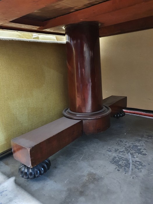 Late 19th/early 20th century large mahogany desk with leather inset top rectangular with rounded - Image 17 of 28