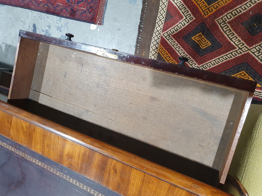 Late 19th/early 20th century large mahogany desk with leather inset top rectangular with rounded - Image 13 of 28