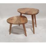 Two modern shaped top coffee tables on three turned supports (2)