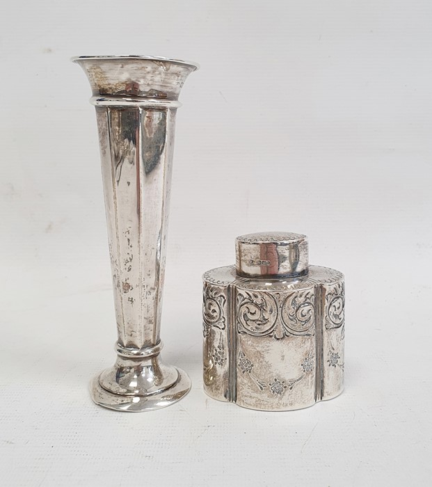 Late Victorian silver tea canister, engraved and repousse floral and swag decorated, Sheffield 1900,