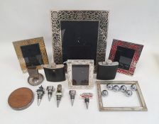 Box of picture frames, hipflasks, bottle stoppers and a mini boule set
