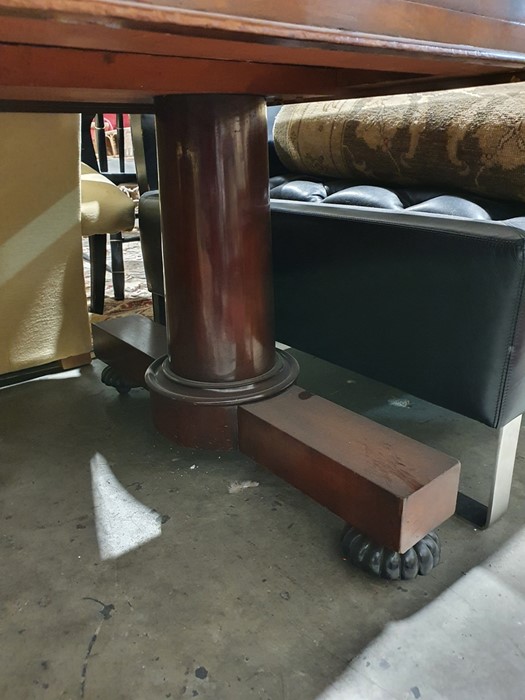 Late 19th/early 20th century large mahogany desk with leather inset top rectangular with rounded - Image 16 of 28