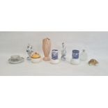 Samson porcelain famille rose style cup and saucer, Sylvac pottery leaf vase, pair of blue and white