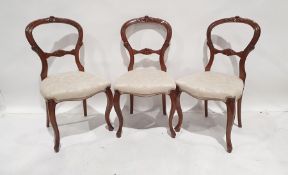 Set of six Victorian-style chairs with carved toprail and upholstered seats, on cabriole legs (6)