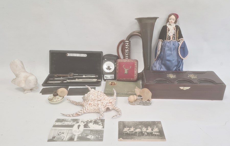 Quantity of sundry collectables to include old bugle, tin boxes, shell, alabaster model bird etc. (1