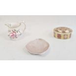 Royal Crown Derby small box and cover of oval form decorated in the 'Old Imari' pattern, 7cm long, a