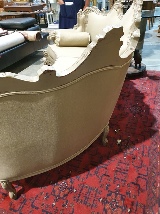 Modern French-style beige painted and upholstered curved three-seat sofa and cushions Condition - Image 17 of 24