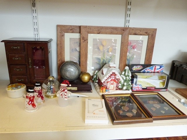 Large copper flagon, decorative glass and metal items, books, prints, miniature cabinet and other - Image 2 of 4