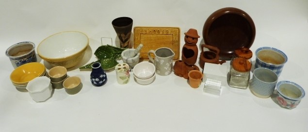 Assorted jardinieres, a gold lacquer fruit bowl and model fruit, a copper lustre jug and other items - Image 3 of 3