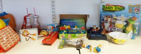 Kellogg's collectables to include Tony the Tiger Grand Prix made by Wade, Tony the Tiger Wade,