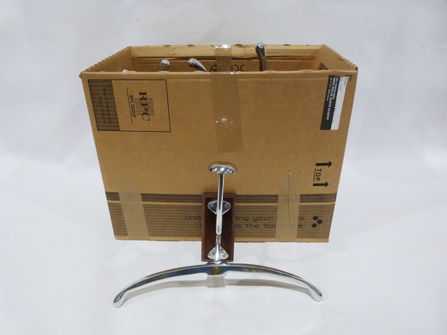 Four canteen hot water thermos flasks and assorted aluminium hat and coat hooks (2 boxes) - Image 2 of 2