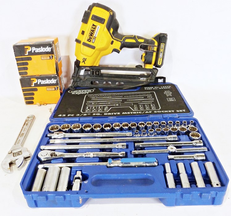 De Walt brushless 18 volt nail gun and a Draper socket set