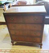 20th century chest of four drawers, on cabriole legs, 76.5cm x 91cm