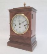 Kieninger reproduction mahogany bracket clock retaileded by Knight & Gibbins, of Georgian style,