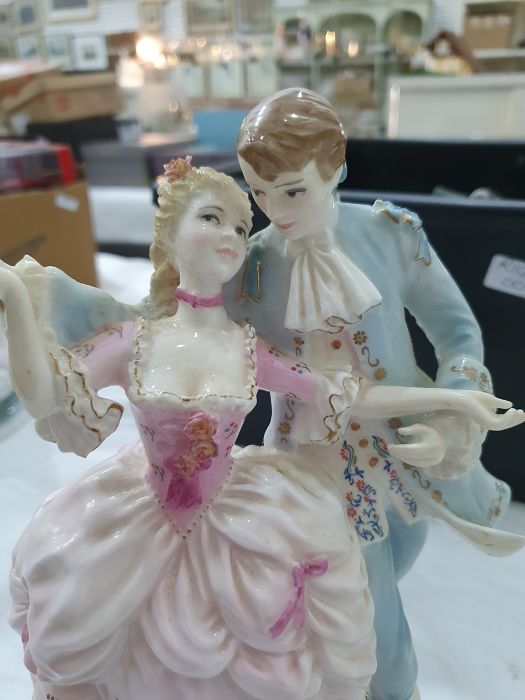 Collection of four Royal Worcester figurines to include 'Flirtation', 'The Tryst', 'The Proposal' - Image 19 of 22