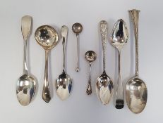 Scottish Georgian silver teaspoon by William Marshall, Edinburgh 1807, a George IV silver fiddle