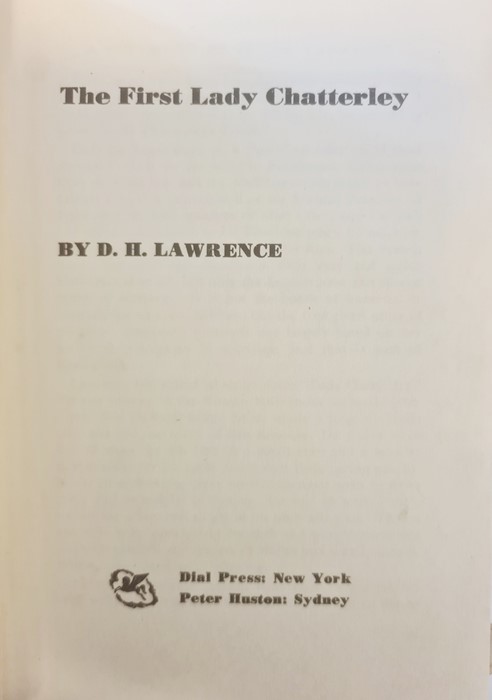 Lawrence, D H  "The First Lady Chatterley", Dial Press, New York 1944, green cloth with blindstamped - Image 7 of 15