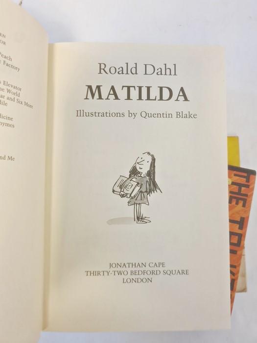 Dahl, Roald " Matilda" ills by Quentin Blake, Jonathan Cape 1988, no inscriptions, red cloth, slight - Image 12 of 13