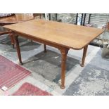 20th century oak Arts and Crafts style rectangular table, turned and ringed supports and five