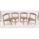 Four-ply seated mid-century modern chairs on three supports (4)Condition Report Some scratches to