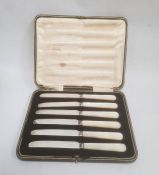 Set of six 1920's silver and mother-of-pearl handled tea knives, Sheffield 1925, makers John Round &