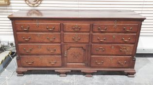 Eighteenth century oak mule chest, rectangular top with inset quadrant and ogee mould edge edge