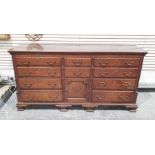 Eighteenth century oak mule chest, rectangular top with inset quadrant and ogee mould edge edge