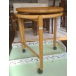 Circular tray table in beech with matching lazy Susan