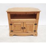 20th century pine TV cabinet open recess above two cupboard doors, bracket feet, 85.5cm x 78cm and a