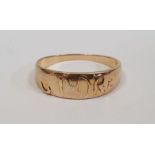 18ct gold ring with worn inscription, finger size I, approx. 2g