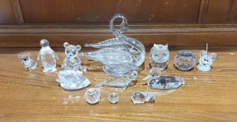 Glass model of a swan, 14cm high and a number of crystal glass animal models